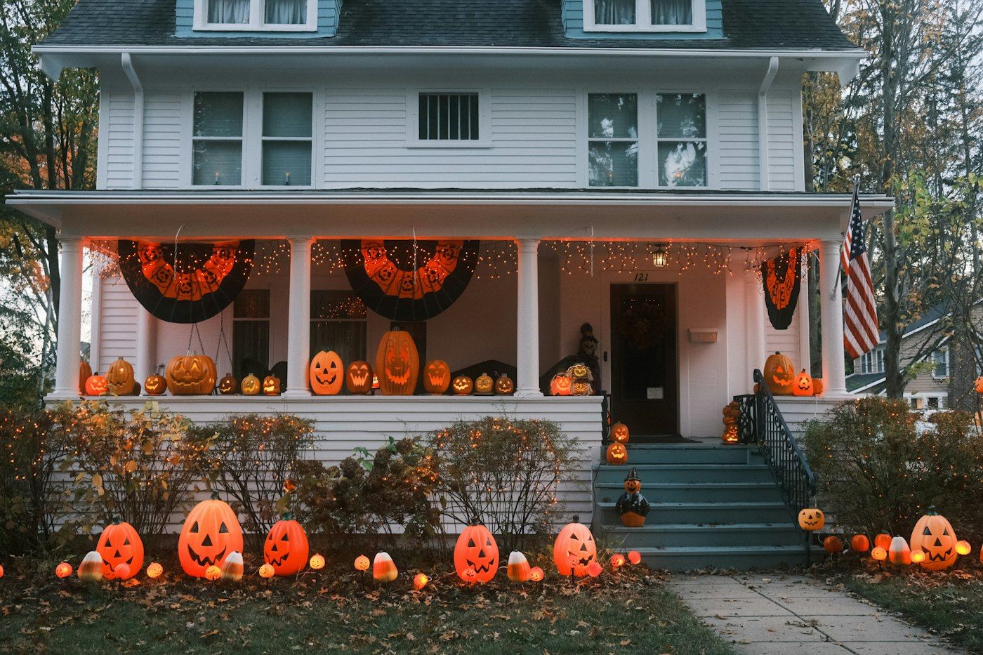 Halloween Front Porch Decor